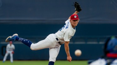 Drillers Fall in Pitching Duel