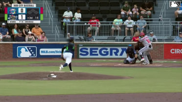 Kodey Shojinaga homers (2) on a fly ball to left center field.