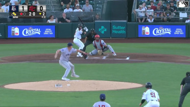 Thomas Gavello doubles (7) on a line drive to right fielder Trevor Hauver. Turner Hill scores. Adrián Sugastey to 3rd.