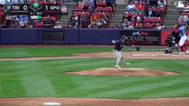 Alan Espinal out on a sacrifice fly to left fielder Gage Harrelson. Jacob Humphrey scores.