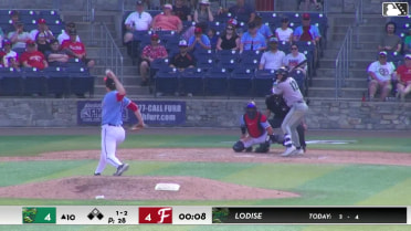 Alex Lodise singles on a sharp line drive to center fielder Yeremy Cabrera. Tate Southisene scores. Conor Essenburg to 2nd.