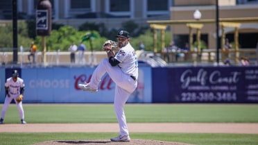 Shuckers Fall in Series Finale to M-Braves