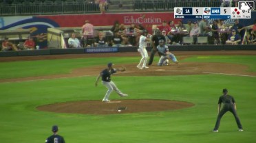 Angel Ortiz triples (3) on a line drive to center fielder Kai Roberts. Ben McLaughlin scores. Alberto Barriga scores.