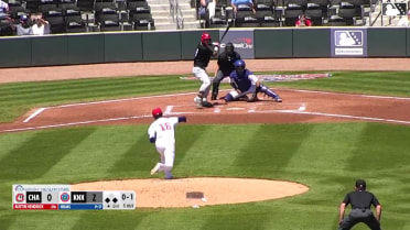 Austin Hendrick singles on a line drive to left fielder Jordan Nwogu. Cam Collier scores. Cade Hunter to 2nd.