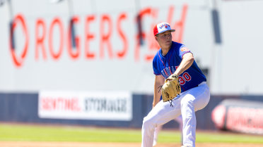 Wilkerson & Williams Wow, C's Beat Dust Devils 5-1