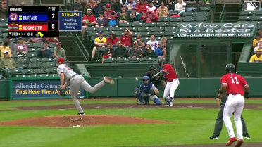 Kyle Hayes singles on a soft line drive to left fielder Sean Keys. Leandro Pineda scores. Liover Peguero to 2nd.