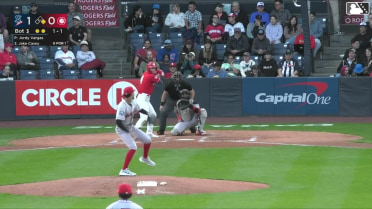 Jake Casey triples (3) on a line drive to right fielder Derek Bernard. JoJo Parker scores.