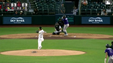 Adael Amador singles on a line drive to center fielder Grant McCray. Cole Carrigg scores. Nicky Lopez to 3rd.