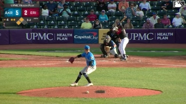 E.J. Exposito doubles (6) on a line drive to left fielder Wuilfredo Antunez. Justice Bigbie scores. Chris Meyers scores.