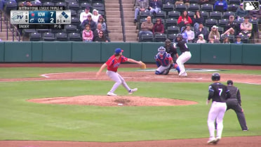 Kody Huff homers (3) on a fly ball to left center field. Stuart Fairchild scores. Kahlil Watson scores.