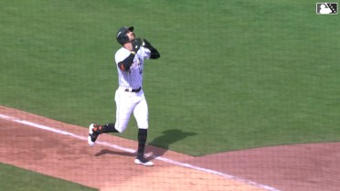 Bryce Eldridge swats his third homer of the season