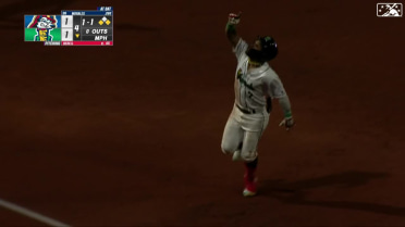 Jeferson Morales drills a three-run homer to left 