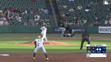 Gary Gill Hill In play, run(s) to Darrien Miller