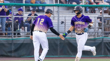 Korbyn Dickerson homers (3) on a fly ball to left center field.