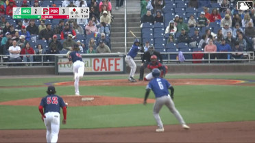 GJ Hill doubles (6) on a fly ball to left fielder Miguel Bleis. Zach Kokoska scores.