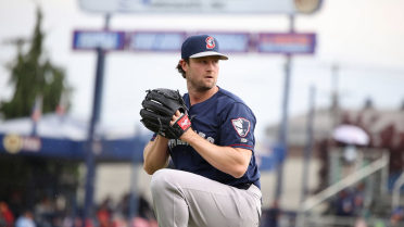Cole Fans Eight as Somerset Splits Series in Reading