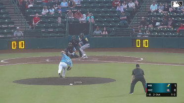 Alexis Hernandez singles on a ground ball to left fielder Paulino Santana. Edward Vargas scores.