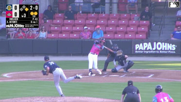 Eric Bitonti's fifth homer in three games