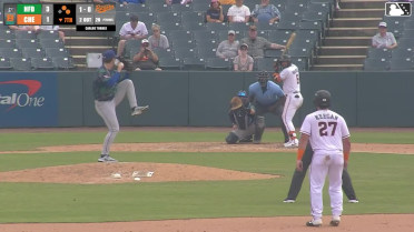 Carlos Torres In play, run(s) to Willy Vasquez