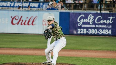 Hardin Stars as Shuckers Fall in Fastest Game in Franchise History