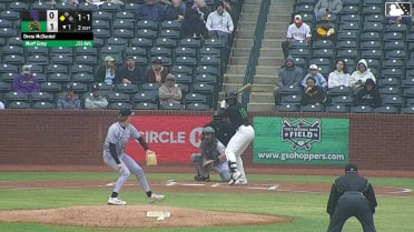 Murf Gray singles on a sharp line drive to right fielder T.J. McCants. Easton Carmichael scores. Murf Gray to 2nd. Murf Gray advances to 2nd, on a fielding error by right fielder T.J. McCants.