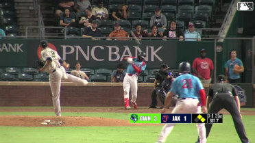 Vidal Bruján's three-run homer