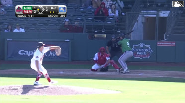 Max Rajcic In play, run(s) to Will Robertson