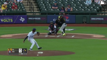 Christian Moore triples (4) on a fly ball to right fielder Trevor Hauver. Yolmer Sánchez scores.