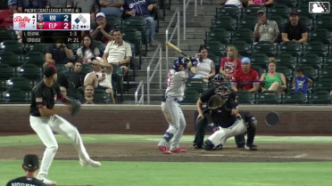 Alejandro Osuna singles on a line drive to left fielder Carlos Rodríguez. Orlando Martinez scores.