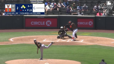 Daniel Susac crushes a three-run homer 