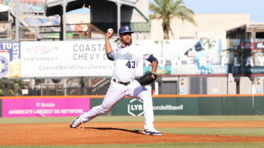 Hooks March to Seventh Straight Win, Sweep Drillers