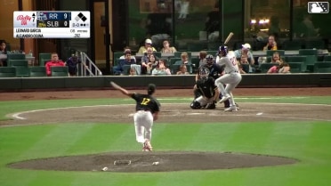 Frainyer Chavez singles on a line drive to right fielder Cade Marlowe. Trevor Hauver scores. Julian Brock to 3rd.