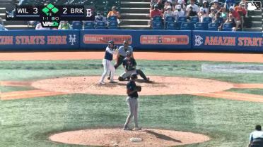 Yeuris Jimenez In play, run(s) to Ronald Hernandez
