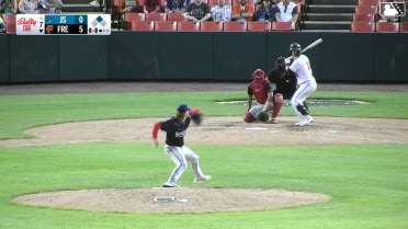Colin Yeaman doubles (3) on a ground ball to left fielder Joel Dragoo. Colin Tuft scores. Braylin Tavera to 3rd.