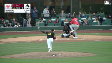 Osleivis Basabe singles on a line drive to left fielder Wade Meckler. Victor Bericoto scores. Grant McCray to 3rd.