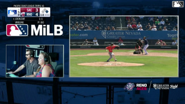 Tyler Locklear homers (9) on a fly ball to left field. Pavin Smith scores.