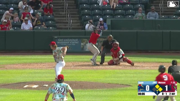 Garrett Spain singles on a fly ball to left fielder Zach Levenson. Kyle DeBarge scores. Billy Amick to 3rd.