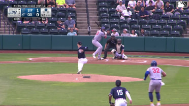 Matt Wallner doubles (16) on a line drive to left fielder Milan Tolentino. Gabriel Gonzalez scores.