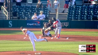 Robert Calaz's solo home run