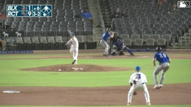 Jacob Hurtubise doubles (1) on a line drive to right fielder Tucker Flint. Darrien Miller scores.