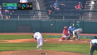 Caden Merritt walks. Conor Essenburg scores. Alex Lodise to 3rd. Austin Machado to 2nd.