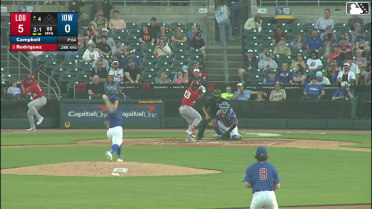 Héctor Rodríguez homers (4) on a fly ball to right center field.