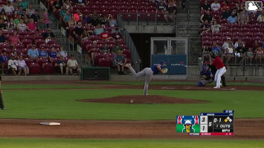 Rayne Doncon singles on a line drive to left fielder Jose Escobar. Dameury Pena scores. Jose Salas to 3rd.