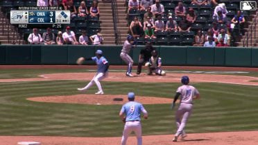 John Rave triples (2) on a fly ball to center fielder Dayan Frias. Connor Kaiser scores. Kevin Newman scores.