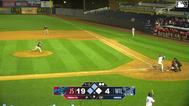 Adilson Peralta In play, run(s) to Elijah Green