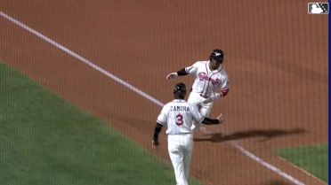 Yonathan Perlaza's solo home run 