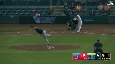 Braves infielder Vaughn Grissom rips a two-run single