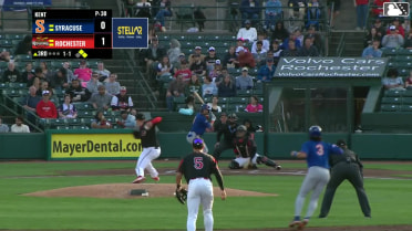 Jackson Kent In play, run(s) to Jackson Cluff