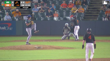 Anderson De Los Santos walks. Tavian Josenberger scores. Brandon Butterworth to 3rd. Wild pitch by pitcher Davison Palermo.