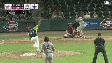 Will Verdung homers (1) on a fly ball to left center field. Luis Guanipa scores. Cody Miller scores.
